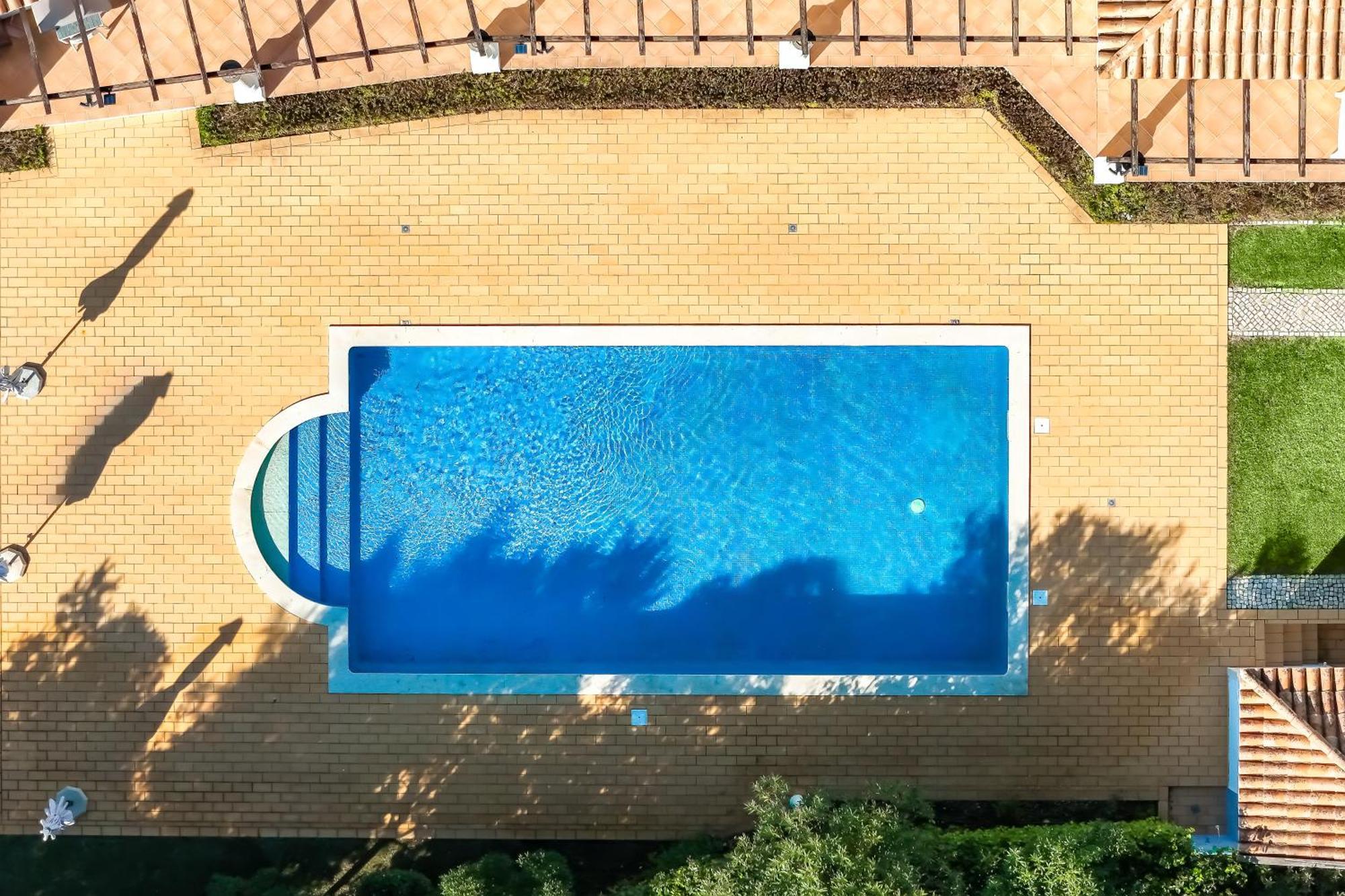 Exclusive Villa Toulouse With Pool In Falesia Algarve Albufeira Exteriör bild