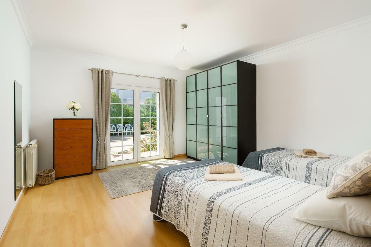 Exclusive Villa Toulouse With Pool In Falesia Algarve Albufeira Exteriör bild